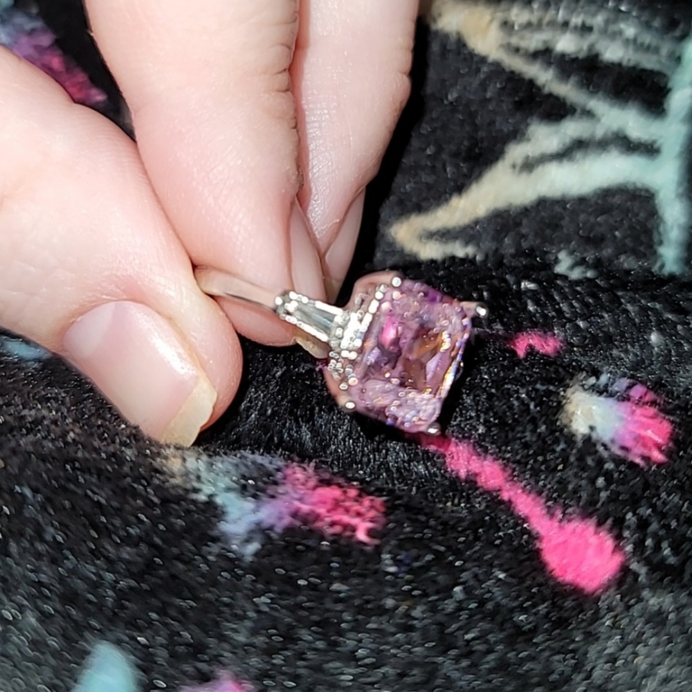 Very Beautiful Pink Ice Engagement Ring SZ 8
